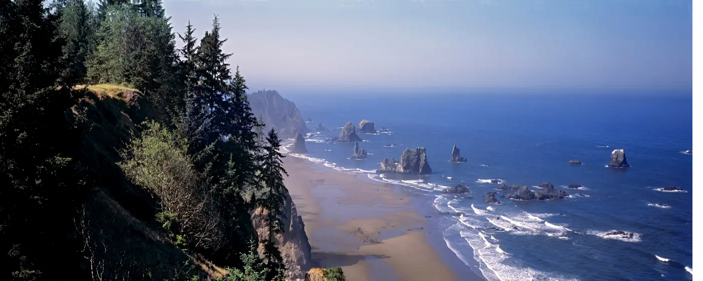 Living in Brookings, Oregon: What to Know Before You Move