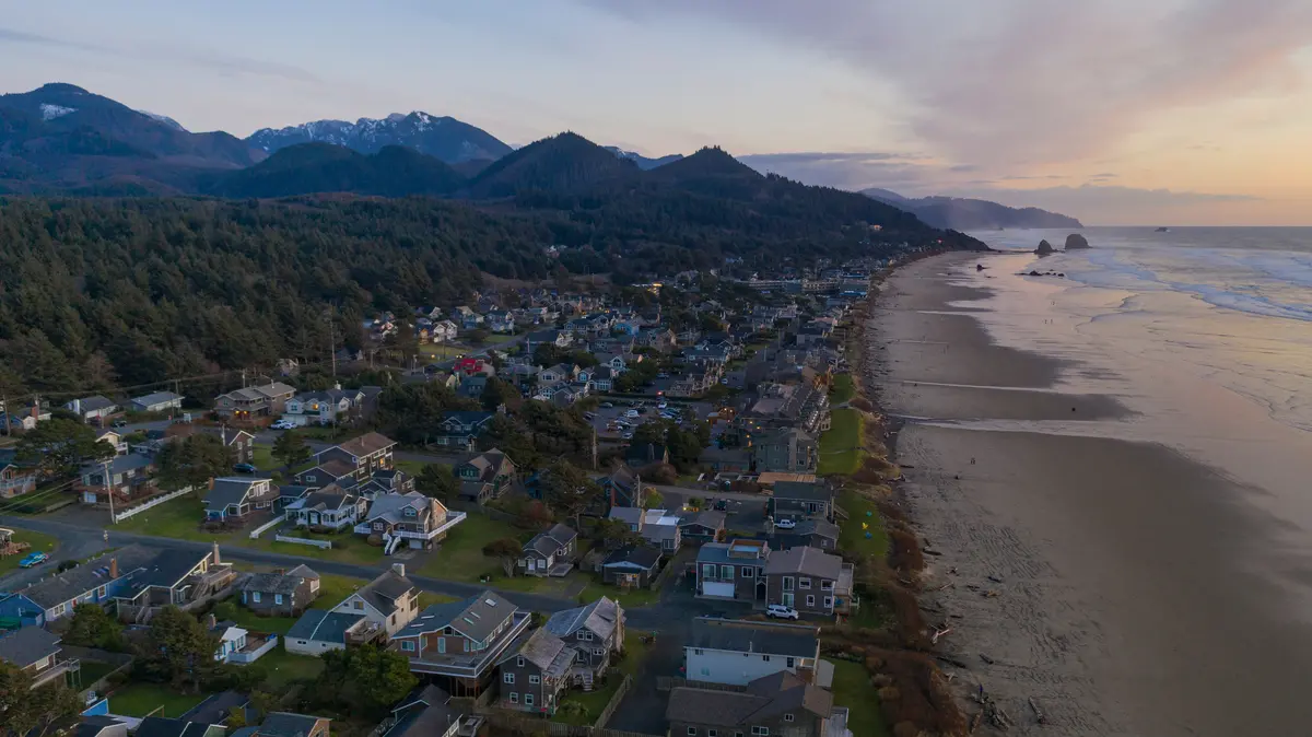 Cannon Beach scenery