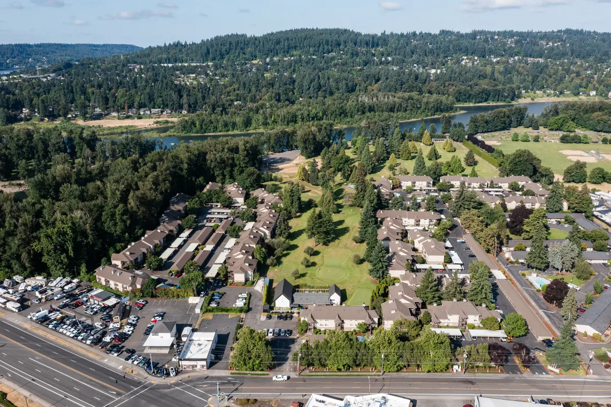 Gladstone neighborhood