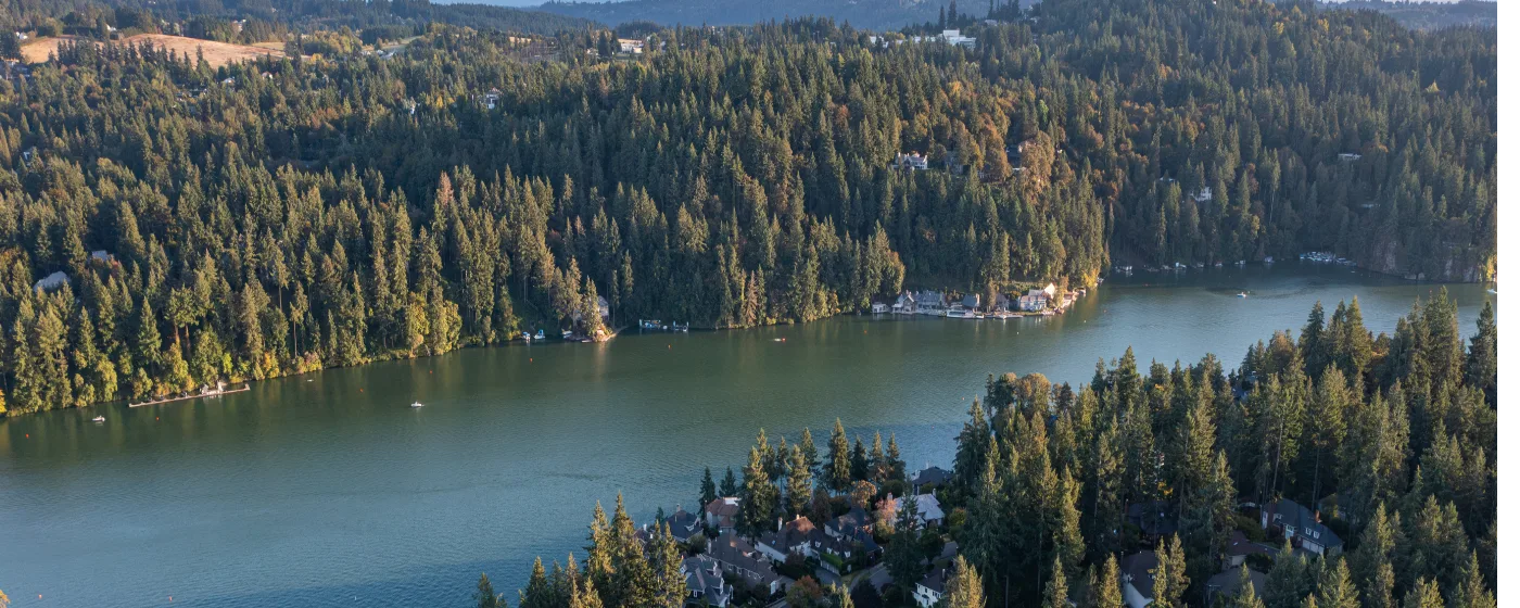 Living in Lake Oswego, Oregon: A Complete Guide for People Considering a Move