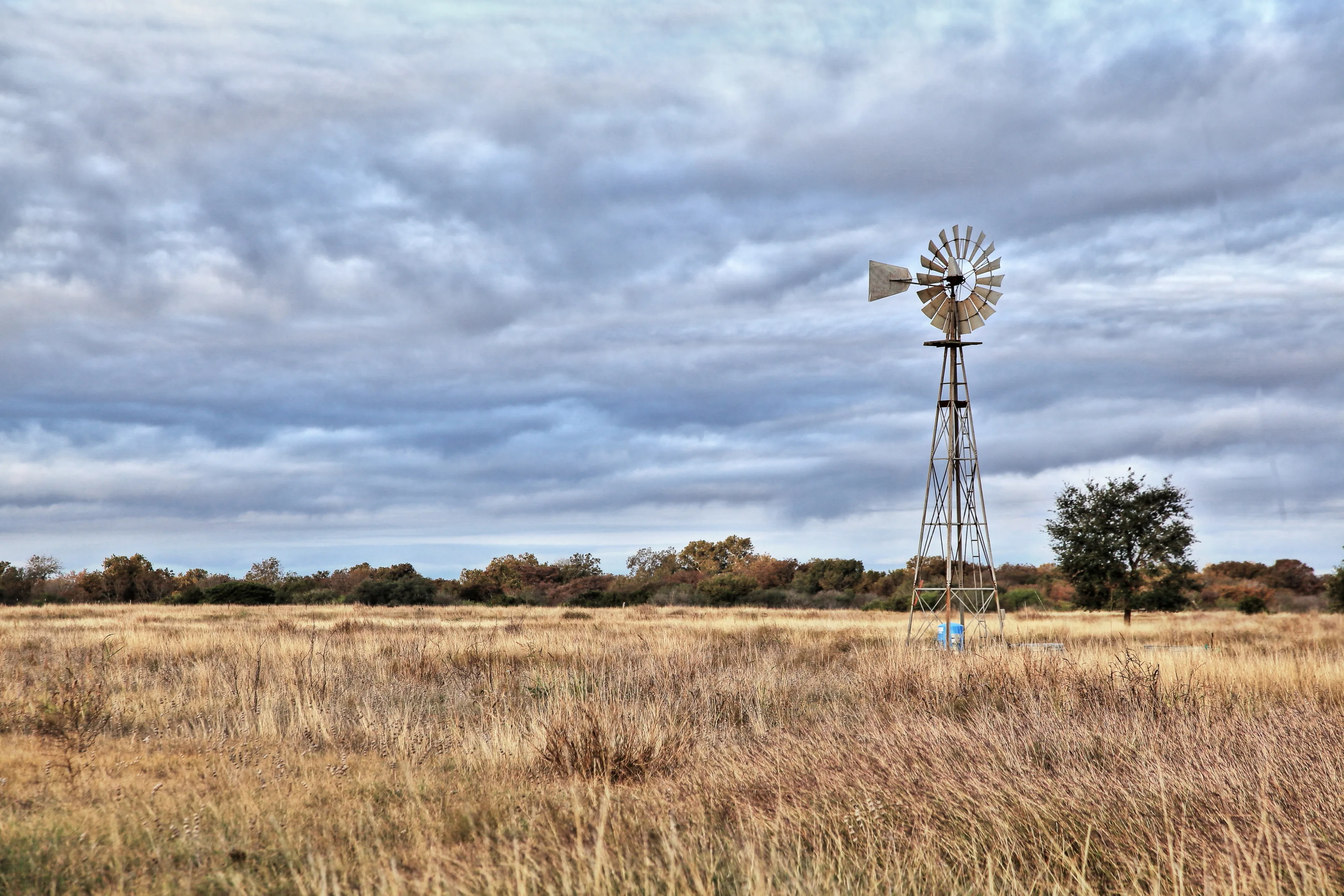 Seguin scenery