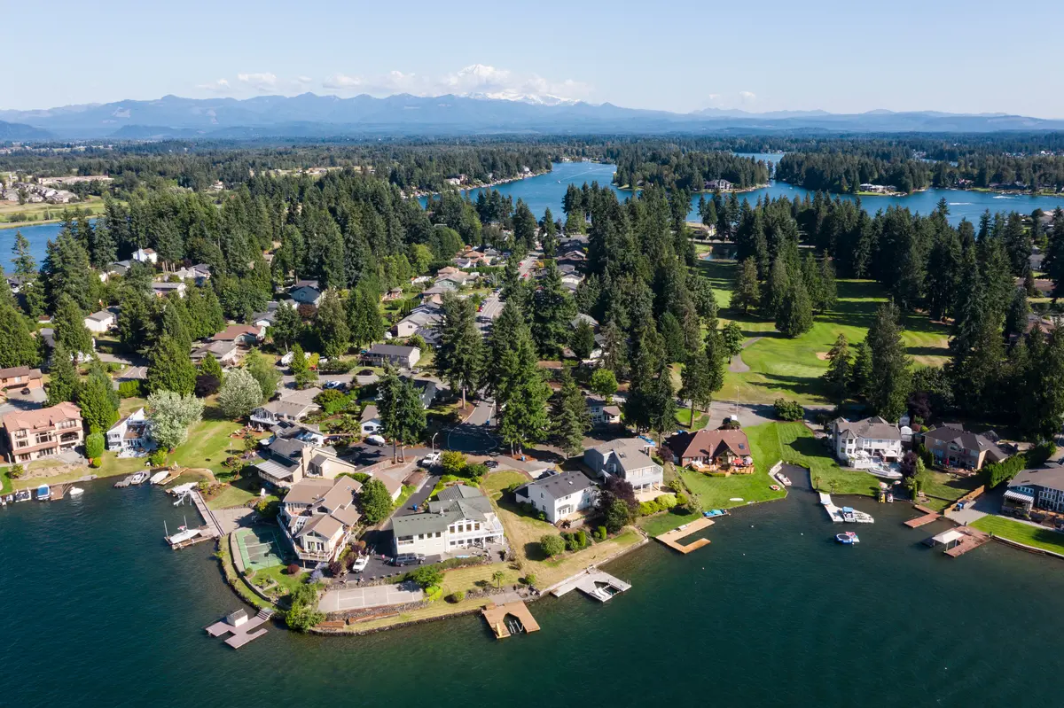 Bonney Lake scenery
